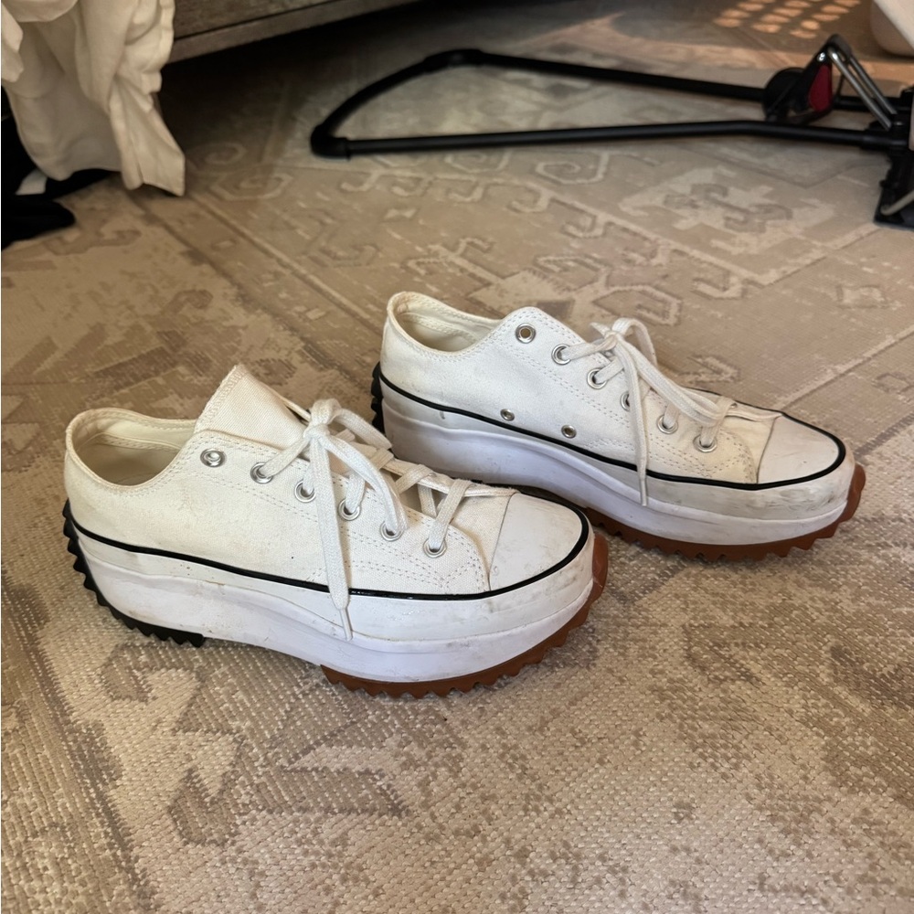 White converse run star hike Platform Sneakers